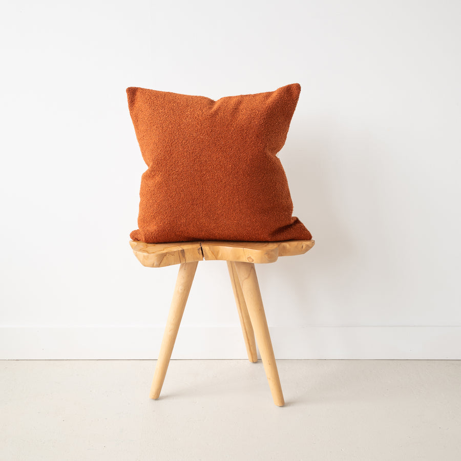 show_cushions_square_22_22_rust_orange_sherpa_boucle_pillow