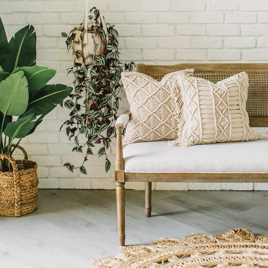 Show_Cushions_Macrame_Natural_On_Bench