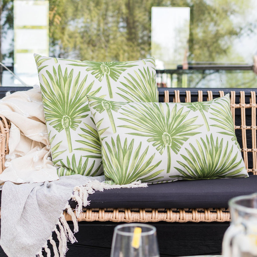OUTDOOR PILLOW GREEN PALM LEAF LUMBAR – Show Cushions