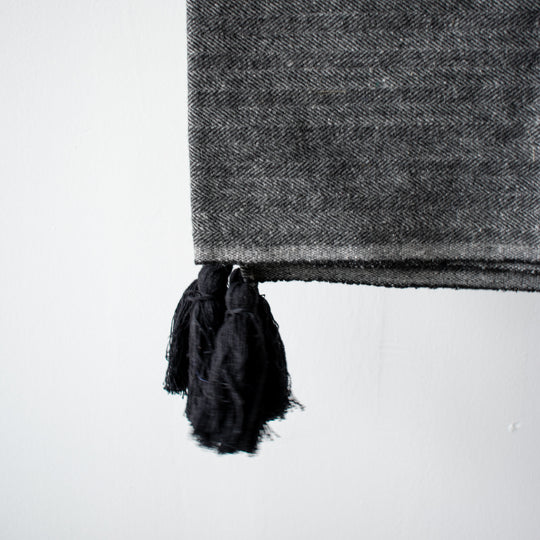 THROW BLANKET - MULHOLLAND