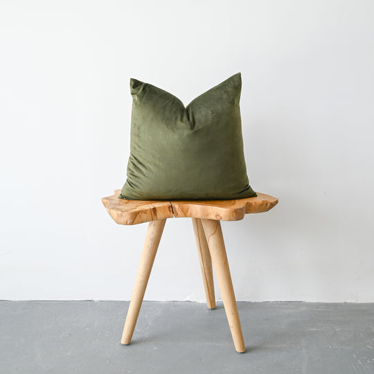 VELVET - OLIVE 18"